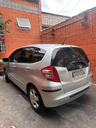 HONDA FIT 1.4 LX 16V FLEX 4P AUTOMÁTICO HONDA FIT 1.4 LX 16V FLEX 4P AUTOMÁTICO